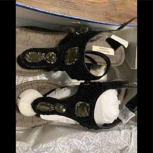 Women’s Size 9 Wedge Sandal